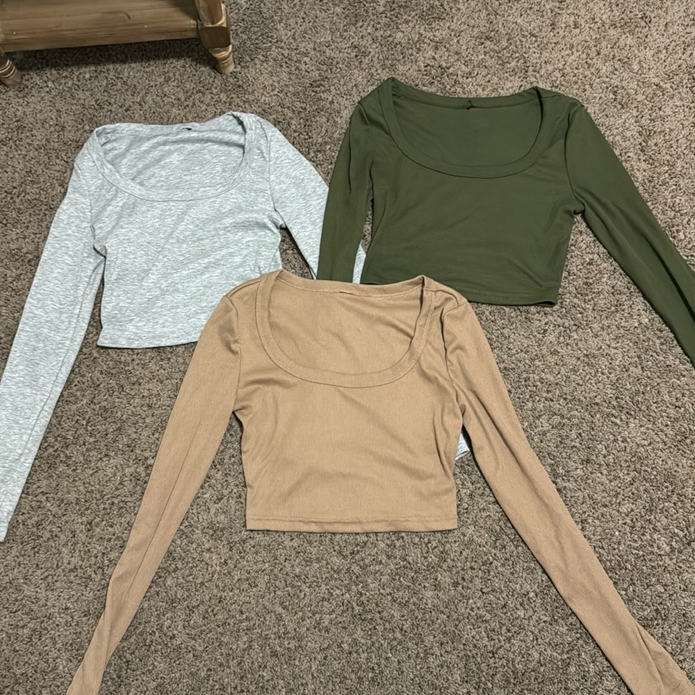 Pack of 3 SHEIN tops size XS